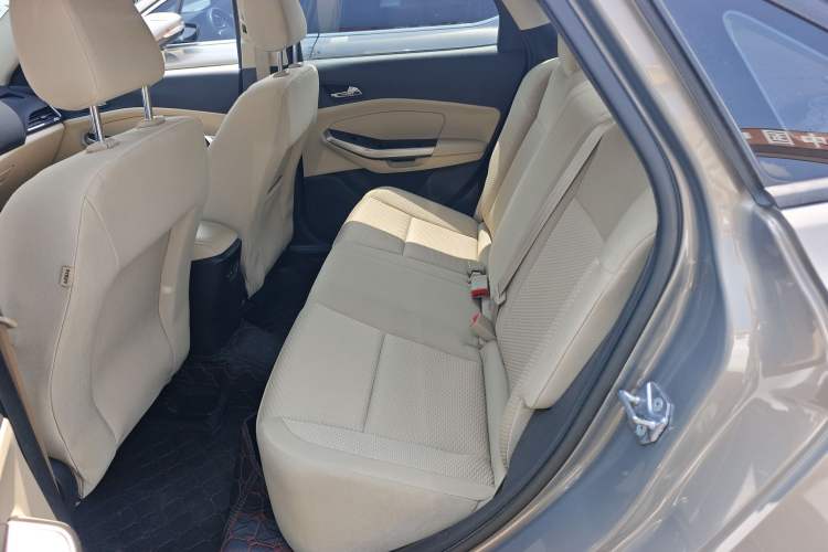 Used Ford Escort 2017 Revised Version 1.5L Manual Comfort Edition Left Rear Seat