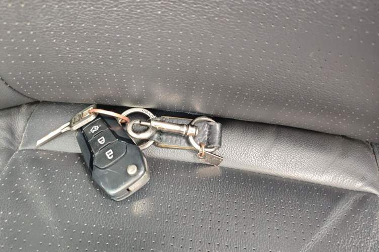 Used Ford Escort 2017 Happiness Edition 1.5L Automatic Fashion Version Vehicle Key