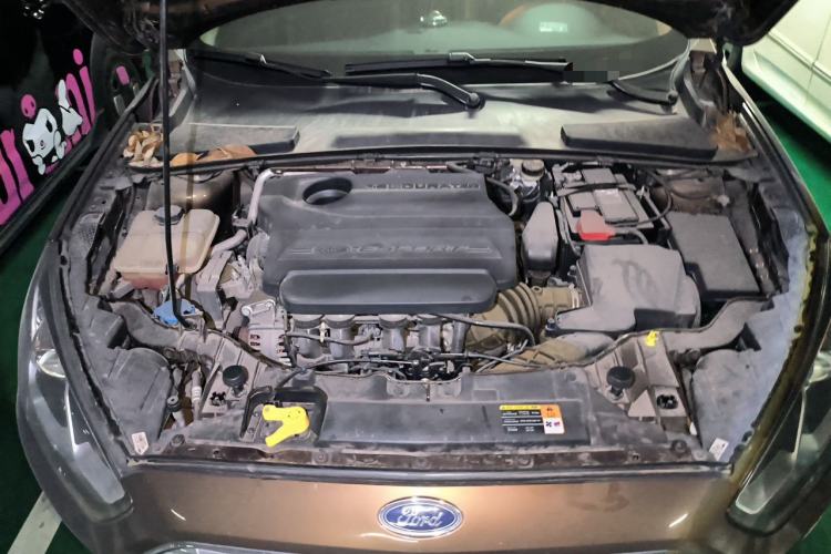 Used Ford Escort 2017 Happiness Edition 1.5L Automatic Fashion Version Engine Bay