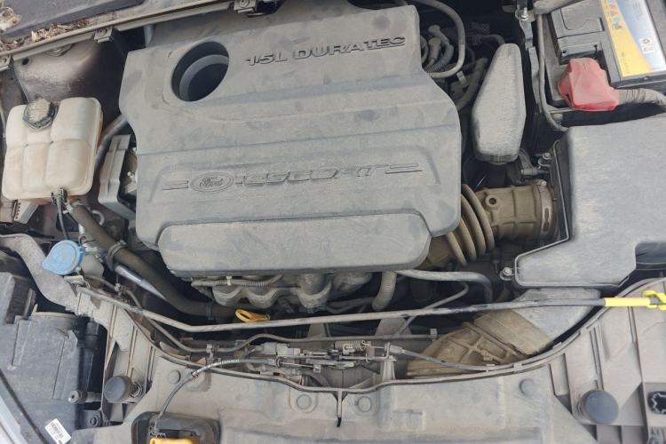 Used Ford Escort 2017 Happiness Edition 1.5L Automatic Fashion Version Engine Bay Left