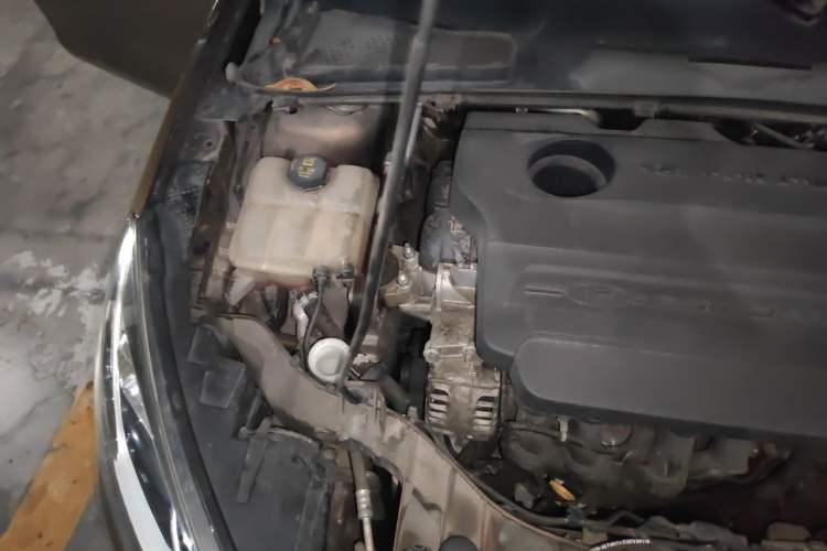 Used Ford Escort 2017 1.5L Automatic Comfort Model Engine Bay Right