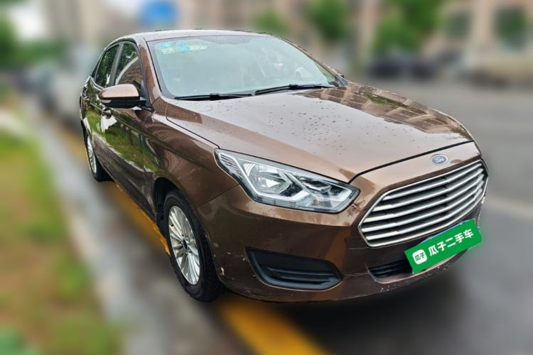 Used Ford Escort 2017 Revised Version 1.5L Manual Comfort Edition Front Right 45 Deg