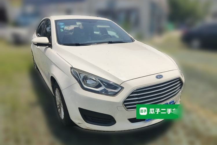 Used Ford Escort 2017 1.5L Automatic Comfort Model Front Right 45 Deg