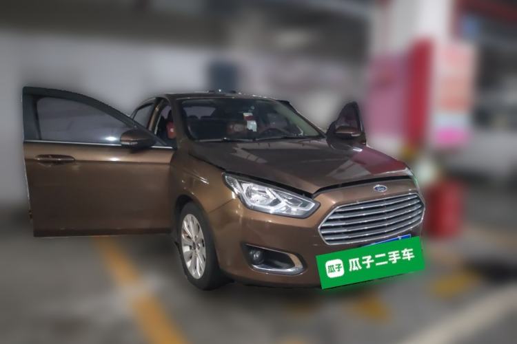 Used Ford Escort 2017 1.5L Automatic Comfort Model Front Right 45 Deg