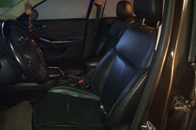 Used Ford Escort 2017 Happiness Edition 1.5L Automatic Fashion Version Left Front Seat