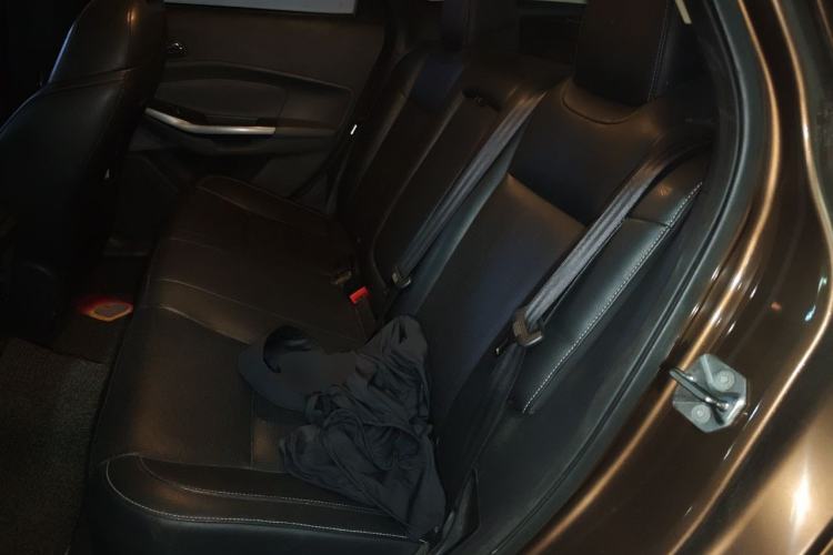 Used Ford Escort 2017 Happiness Edition 1.5L Automatic Fashion Version Left Rear Seat