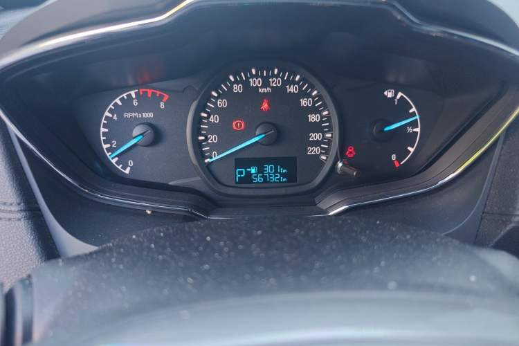 Used Ford Escort 2017 Happiness Edition 1.5L Automatic Fashion Version Odometer Close Up