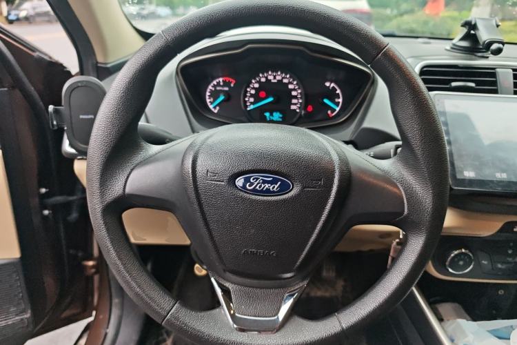 Used Ford Escort 2017 Revised Version 1.5L Manual Comfort Edition Steering Wheel