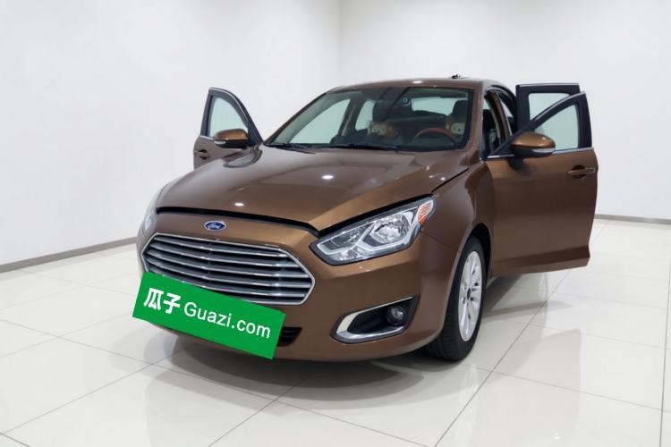 Used Ford Escort 2017 1.5L Automatic Comfort Model Guazi used car, China used car export, Used car for sale, Used Ford cars, Cheapest cars for sale