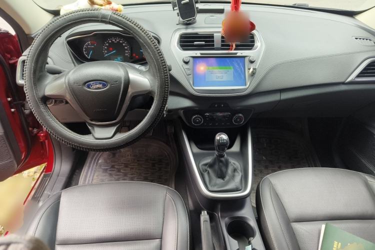 Used Ford Escort 2017 Happy Edition 1.5L Manual Fashion Model Center Console