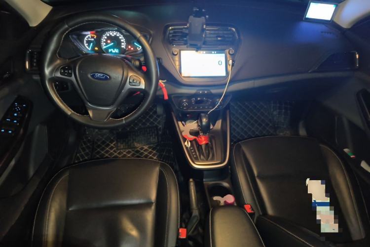 Used Ford Escort 2017 Happiness Edition 1.5L Automatic Fashion Version Center Console