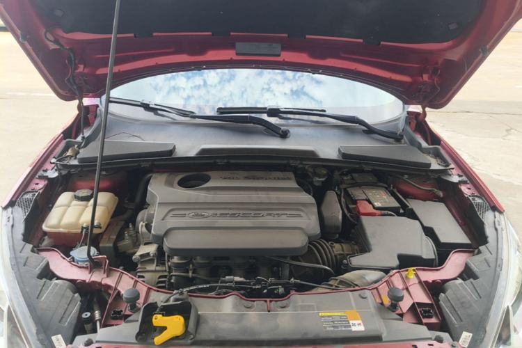 Used Ford Escort 2017 Happiness Edition 1.5L Automatic Fashion Version Engine Bay