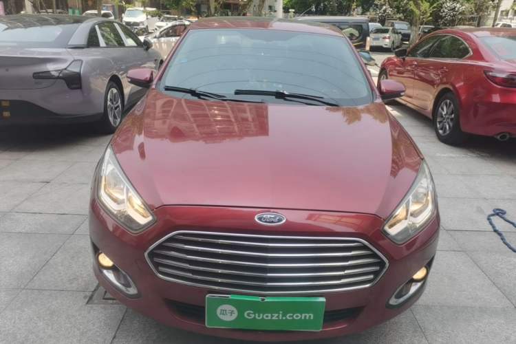 Used Ford Escort 2017 Happiness Edition 1.5L Automatic Fashion Version Front
