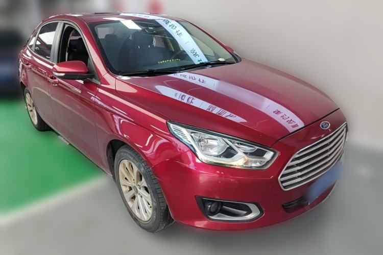 Used Ford Escort 2017 Happiness Edition 1.5L Automatic Fashion Version Front Right 45 Deg