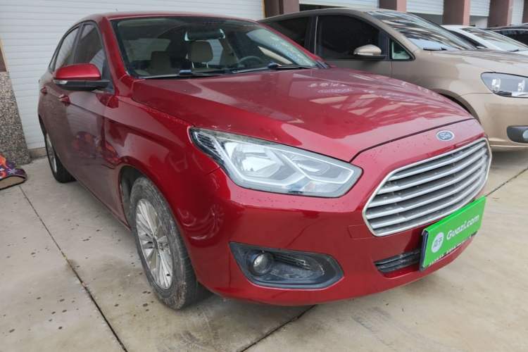 Used Ford Escort 2017 1.5L Automatic Comfort Model Front Right 45 Deg