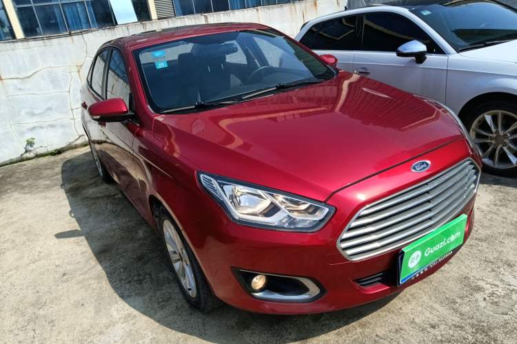 Used Ford Escort 2017 Happiness Edition 1.5L Automatic Fashion Version Front Right 45 Deg