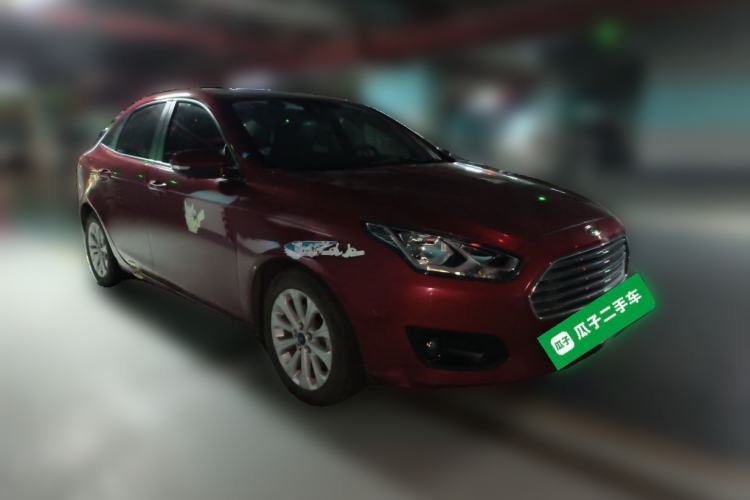 Used Ford Escort 2017 Happiness Edition 1.5L Automatic Fashion Version Front Right 45 Deg