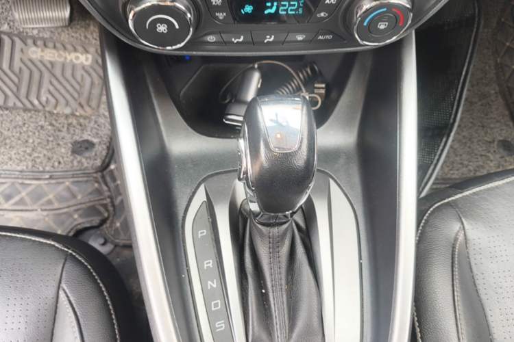 Used Ford Escort 2017 Happiness Edition 1.5L Automatic Fashion Version Gear Lever