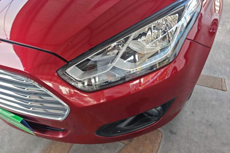 Used Ford Escort 2017 1.5L Automatic Comfort Model Left Front Headlight