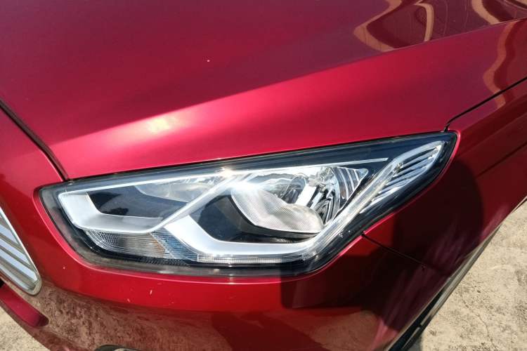 Used Ford Escort 2017 Happiness Edition 1.5L Automatic Fashion Version Left Front Headlight
