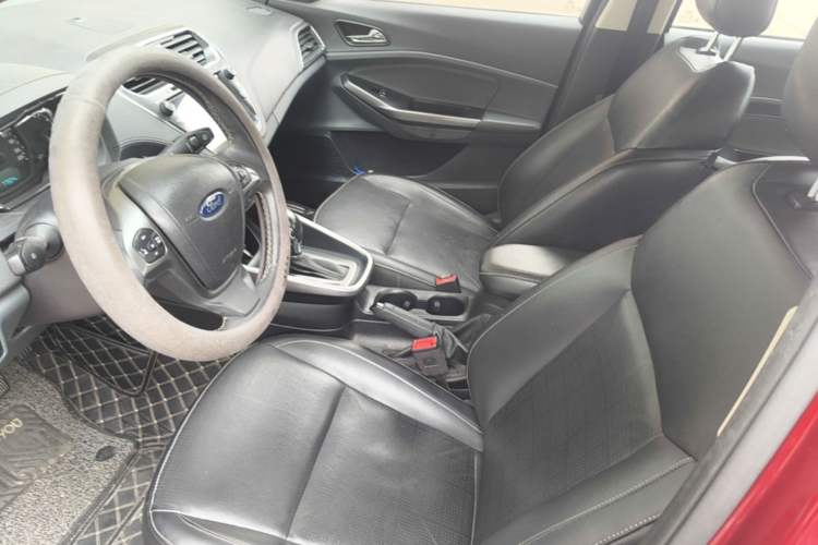 Used Ford Escort 2017 Happiness Edition 1.5L Automatic Fashion Version Left Front Seat