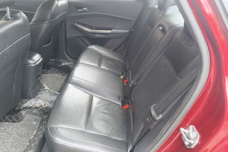Used Ford Escort 2017 Happiness Edition 1.5L Automatic Fashion Version Left Rear Seat