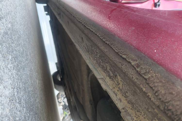 Used Ford Escort 2017 Happiness Edition 1.5L Automatic Fashion Version Left Side Sill