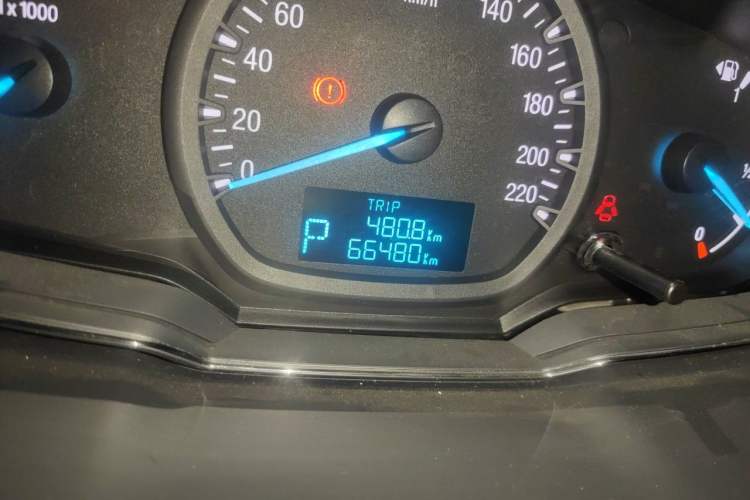 Used Ford Escort 2017 Happiness Edition 1.5L Automatic Fashion Version Odometer Close Up
