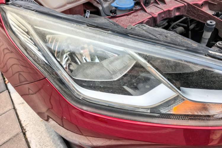 Used Ford Escort 2017 1.5L Manual Comfort Model Right Front Headlight