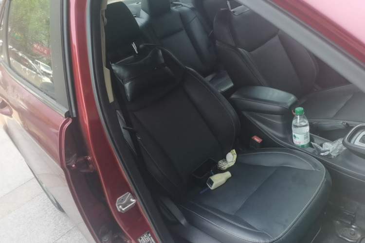Used Ford Escort 2017 Happiness Edition 1.5L Automatic Fashion Version Right Front Seat
