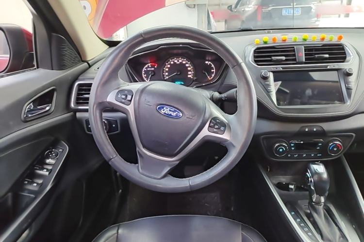 Used Ford Escort 2017 Happiness Edition 1.5L Automatic Fashion Version Steering Wheel