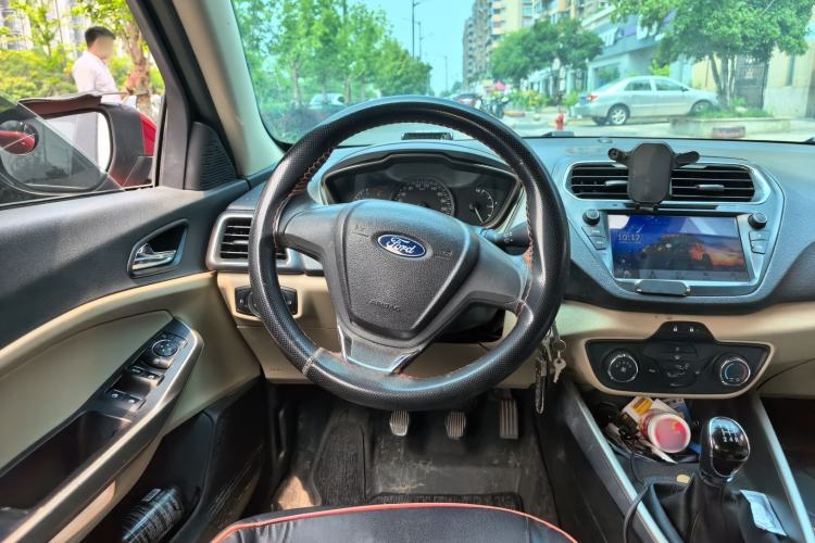 Used Ford Escort 2017 1.5L Manual Comfort Model Steering Wheel