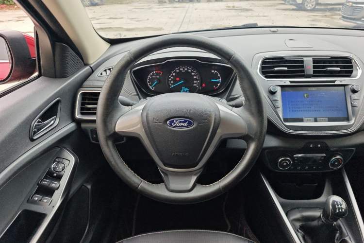 Used Ford Escort 2017 Happy Edition 1.5L Manual Fashion Model Steering Wheel