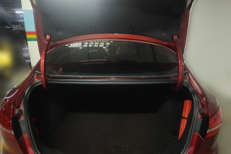 Used Ford Escort 2017 Happiness Edition 1.5L Automatic Fashion Version Trunk