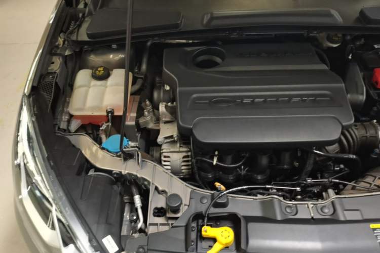 Used Ford Escort 2017 1.5L Automatic Comfort Model Engine Bay Right