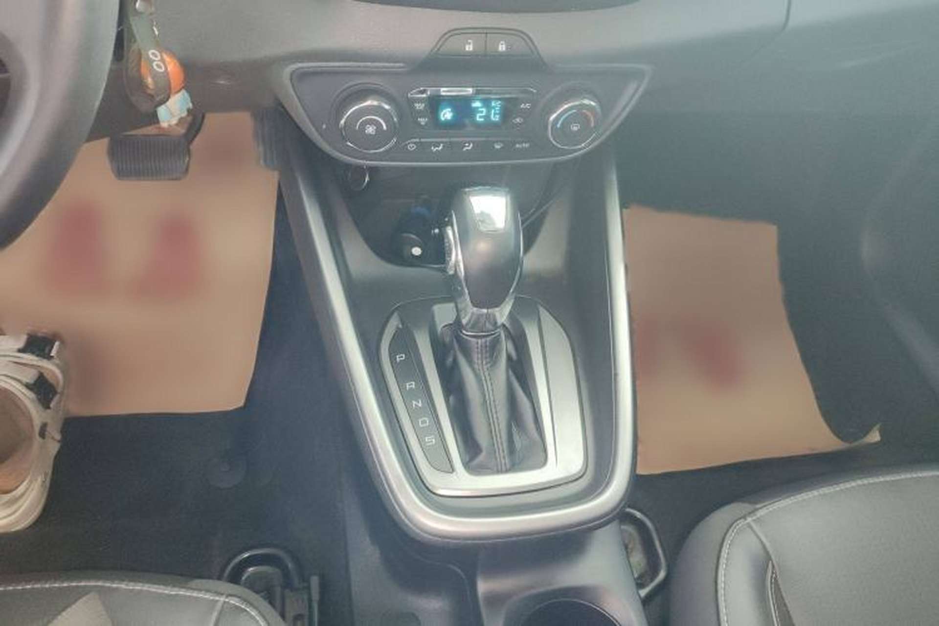 Used Ford Escort 2017 Happiness Edition 1.5L Automatic Fashion Version Gear Lever
