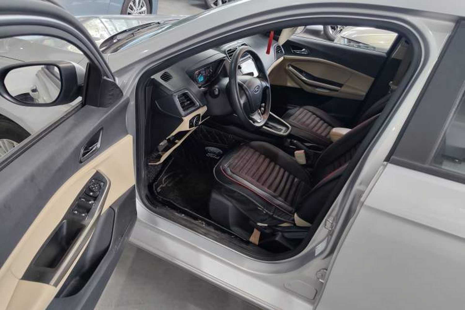 Used Ford Escort 2017 Revised Version 1.5L Automatic Comfort Edition Interior 3