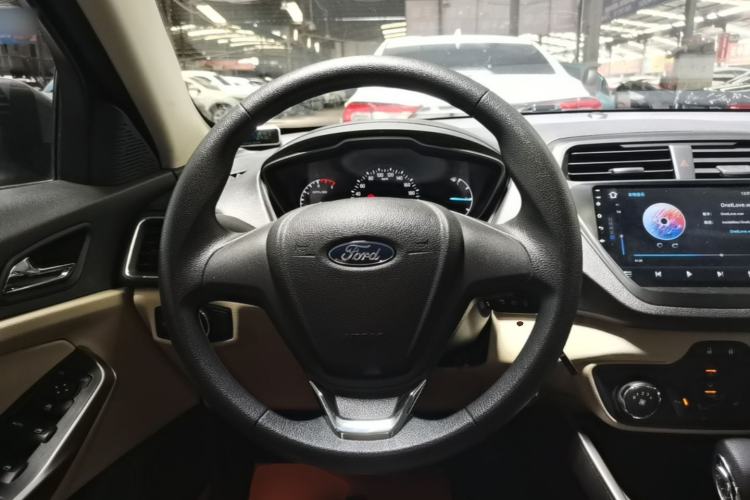 Used Ford Escort 2017 1.5L Automatic Comfort Model Steering Wheel
