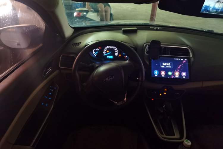 Used Ford Escort 2017 Revised Version 1.5L Automatic Comfort Edition Steering Wheel