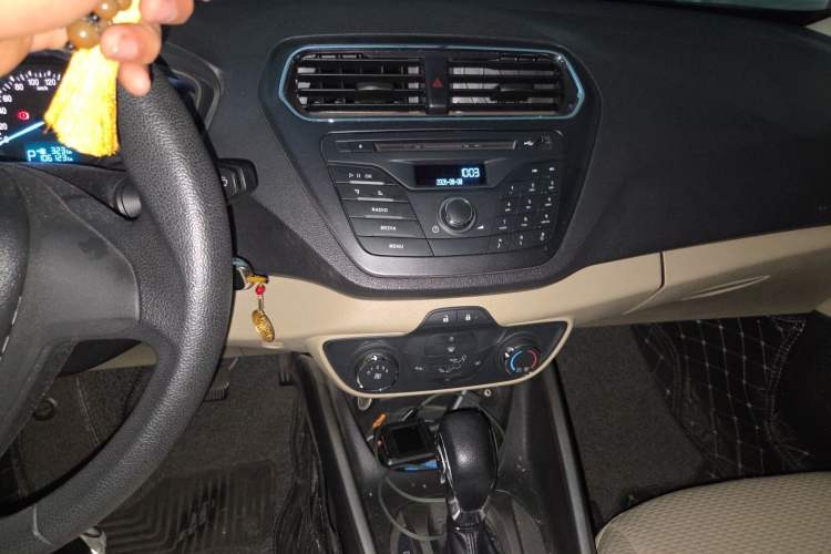 Used Ford Escort 2017 1.5L Automatic Comfort Model Audio And AC Panel