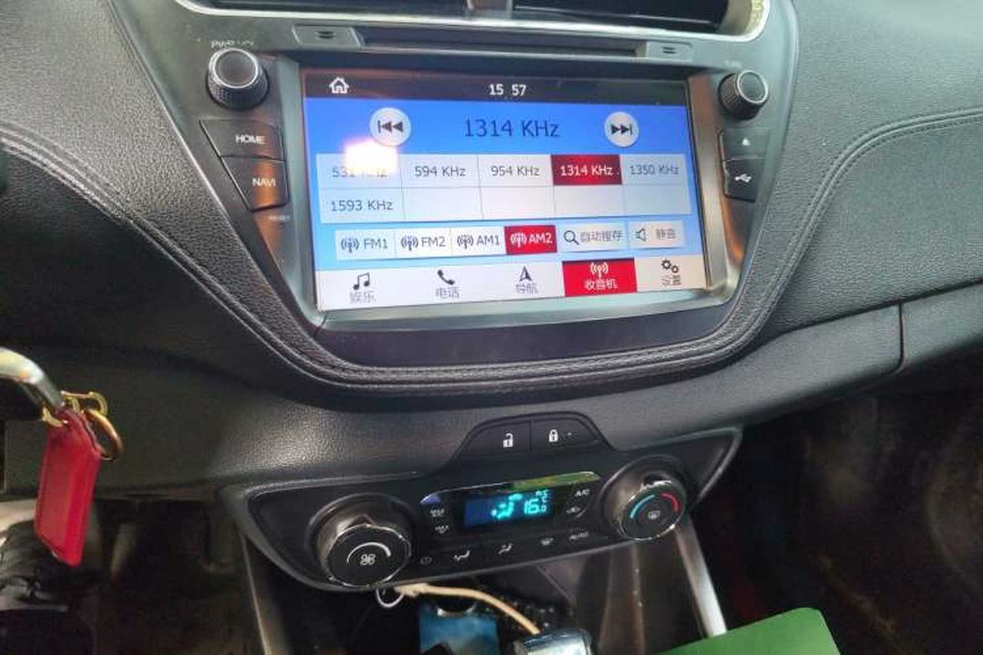 Used Ford Escort 2017 Happiness Edition 1.5L Automatic Fashion Version Audio And AC Panel