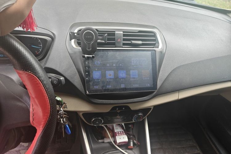 Used Ford Escort 2017 1.5L Manual Comfort Model Audio And AC Panel