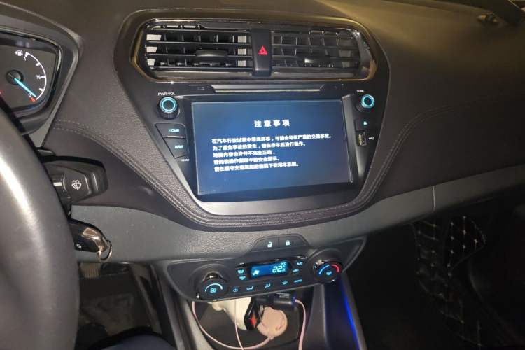 Used Ford Escort 2017 Happy Edition 1.5L Manual Fashion Model Audio And AC Panel