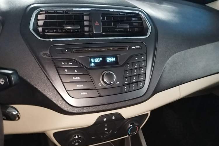 Used Ford Escort 2017 1.5L Automatic Comfort Model Audio And AC Panel