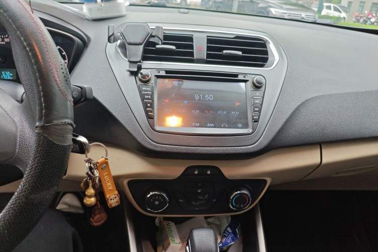 Used Ford Escort 2017 1.5L Automatic Comfort Model Audio And AC Panel