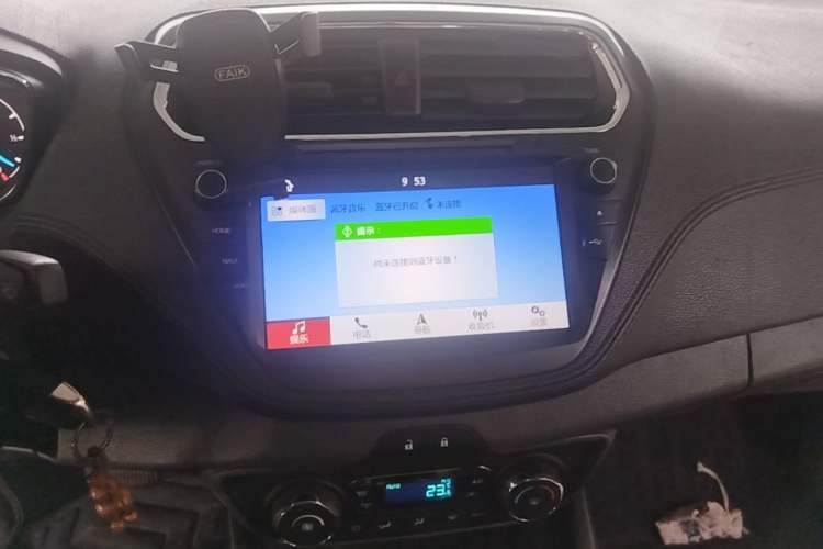 Used Ford Escort 2017 Happiness Edition 1.5L Automatic Fashion Version Audio And AC Panel