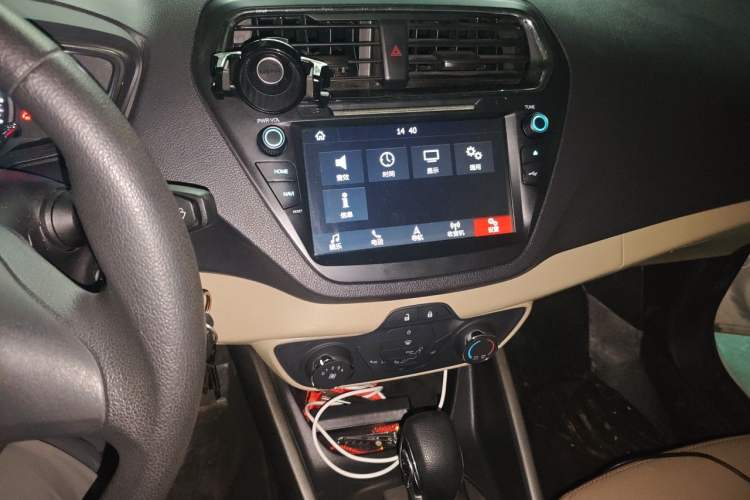Used Ford Escort 2017 Revised Version 1.5L Automatic Comfort Edition Audio And AC Panel