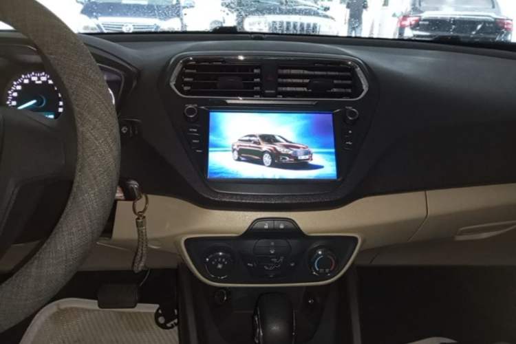 Used Ford Escort 2017 1.5L Automatic Comfort Model Audio And AC Panel