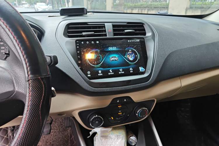 Used Ford Escort 2017 1.5L Manual Comfort Model Audio And AC Panel