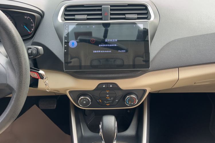 Used Ford Escort 2017 Revised Version 1.5L Automatic Comfort Edition Audio And AC Panel